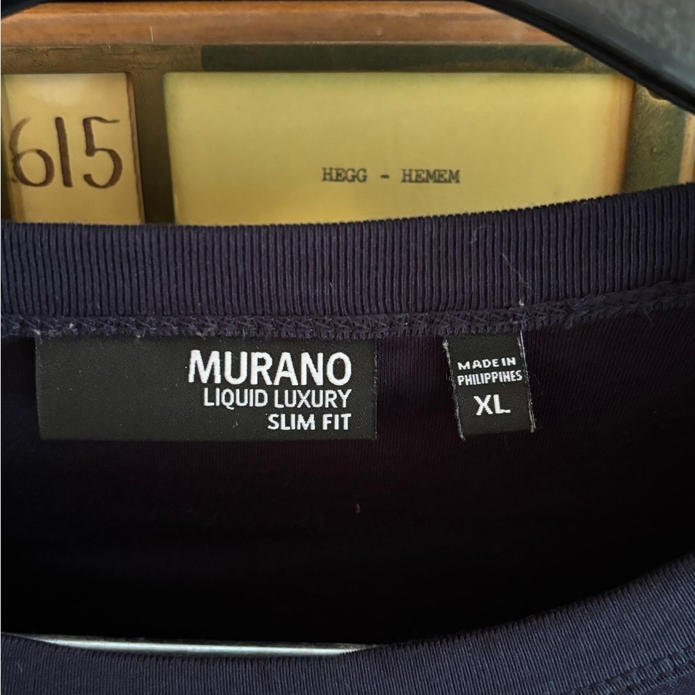 Murano - Picture 2 of 3
